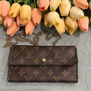 Authentic Louis Vuitton Monogram Wallet